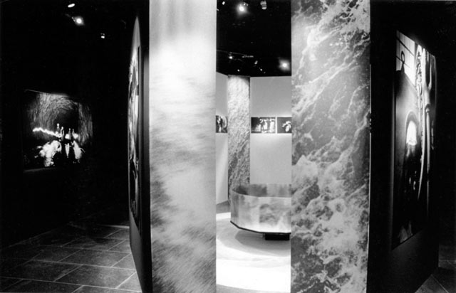 installation photographique au Musée Dauphinois, cration photographique sur la mémoire industrielle d´EDF